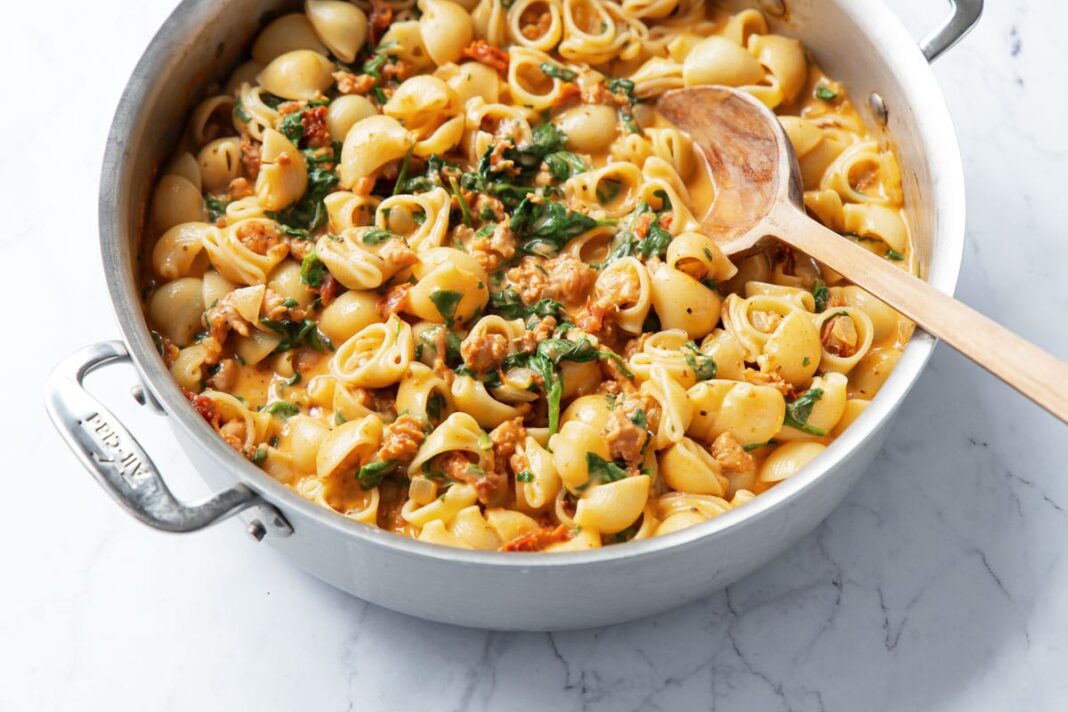 Creamy Sun-Dried Tomato and Italian Sausage Pasta