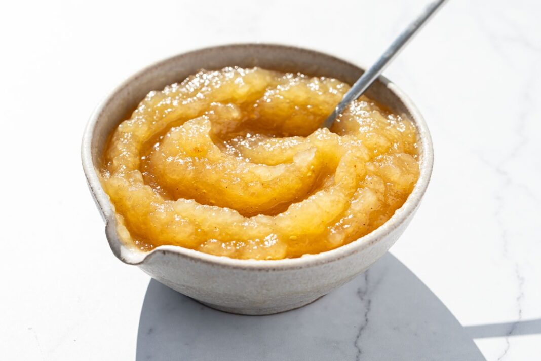 30 Minute Stovetop Applesauce (Small Batch)