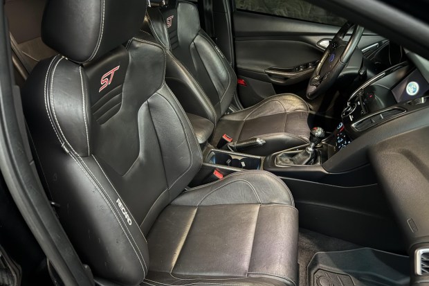 No Reserve: 2018 Ford Focus ST