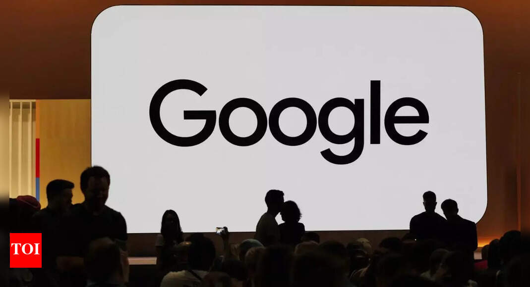 Data-snooping-Google-hit-with-425m-verdict-accused-of-tracking.jpg